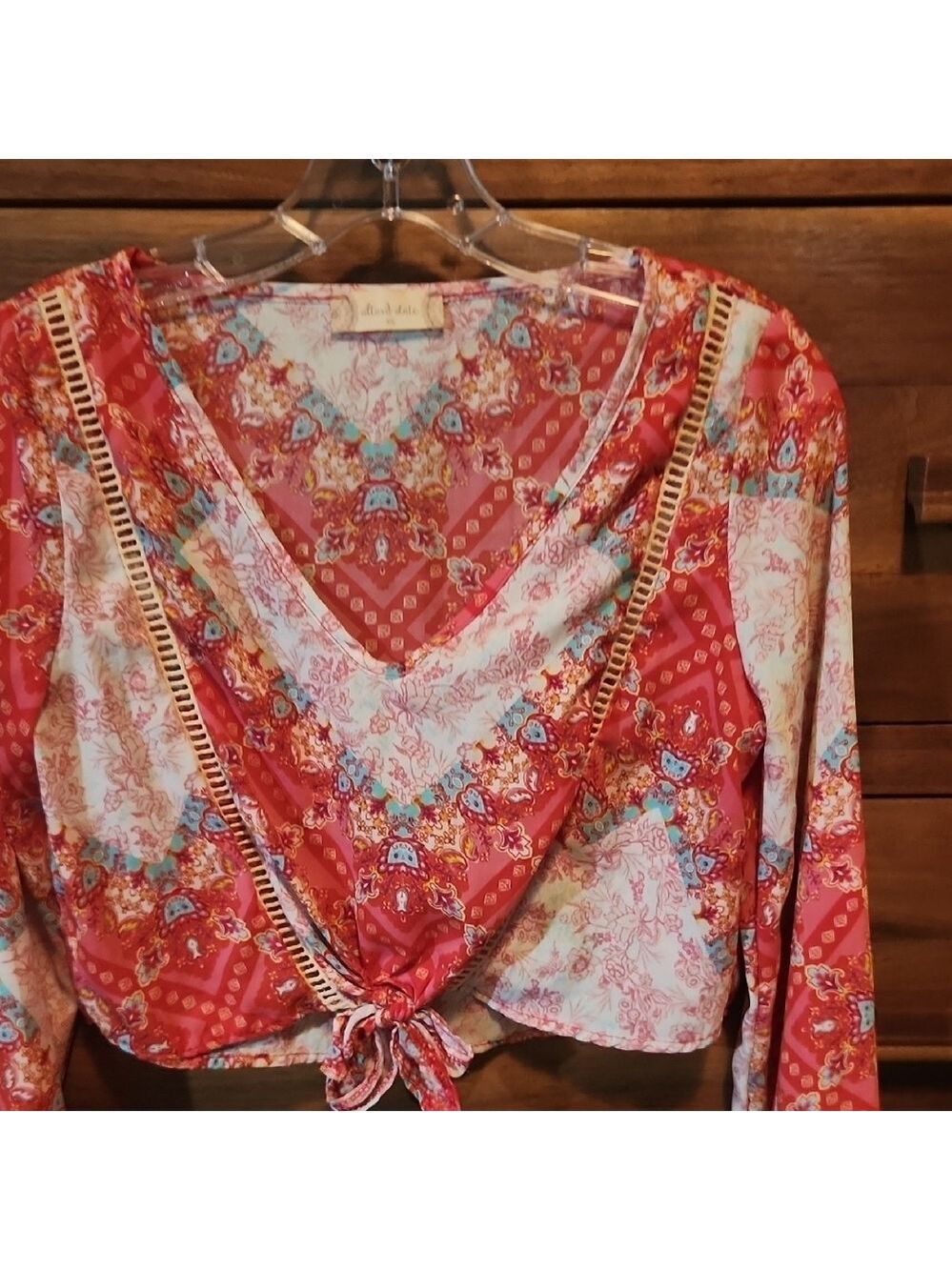 Altar'd State Pink and Orange Tie Front Crop Boho Flowy Spring Xs Blouse - Picture 3 of 6